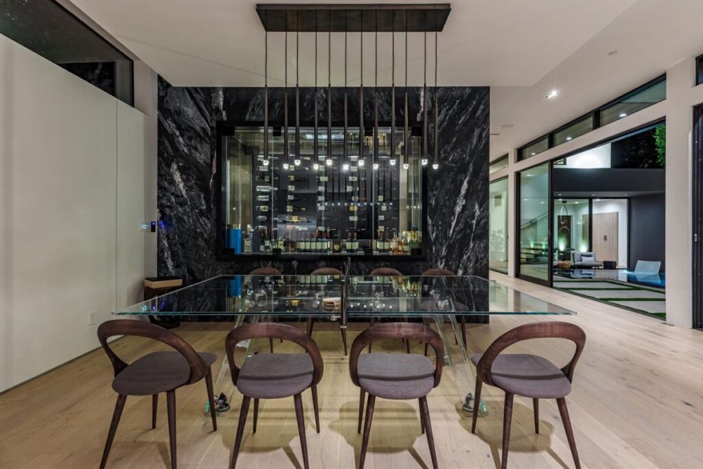 Doheny Modern Smart Home, modern home, los angeles