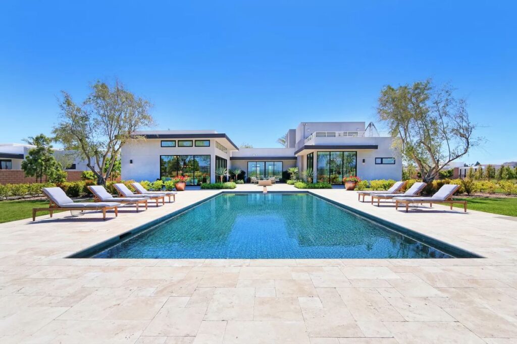 San Diego's Carmel Valley Modern Home, modern home, California