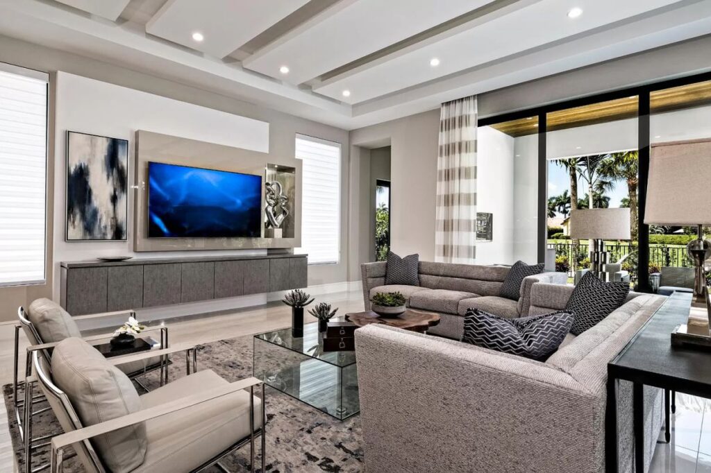 Scarsdale Residence in Boca Raton