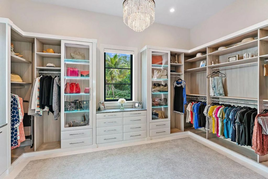 220 Commodore Drive, Jupiter, Florida