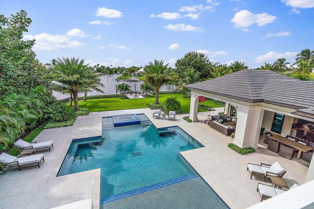 220 Commodore Drive, Jupiter, Florida