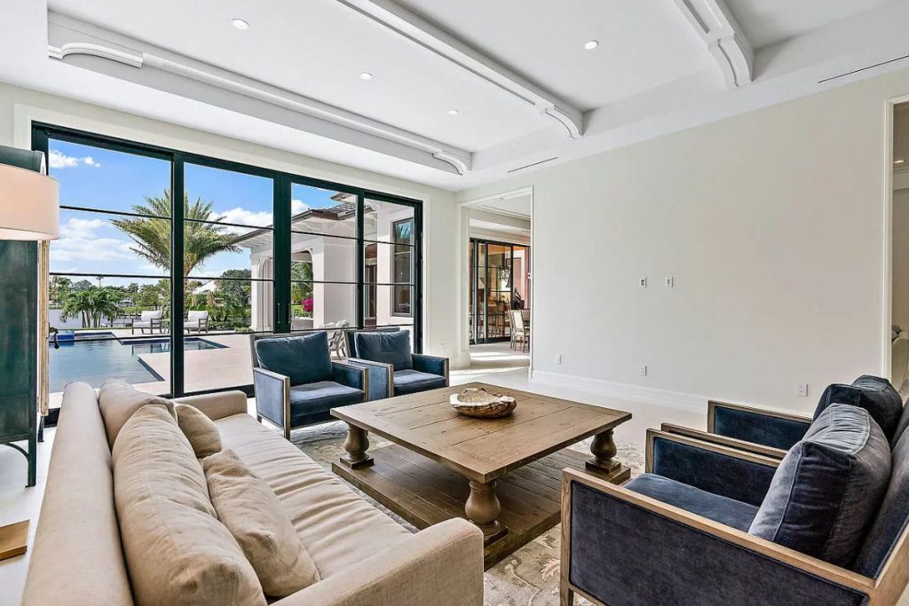 220 Commodore Drive, Jupiter, Florida