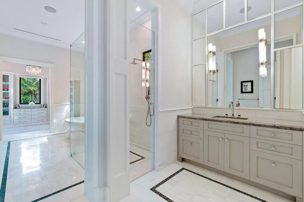 220 Commodore Drive, Jupiter, Florida