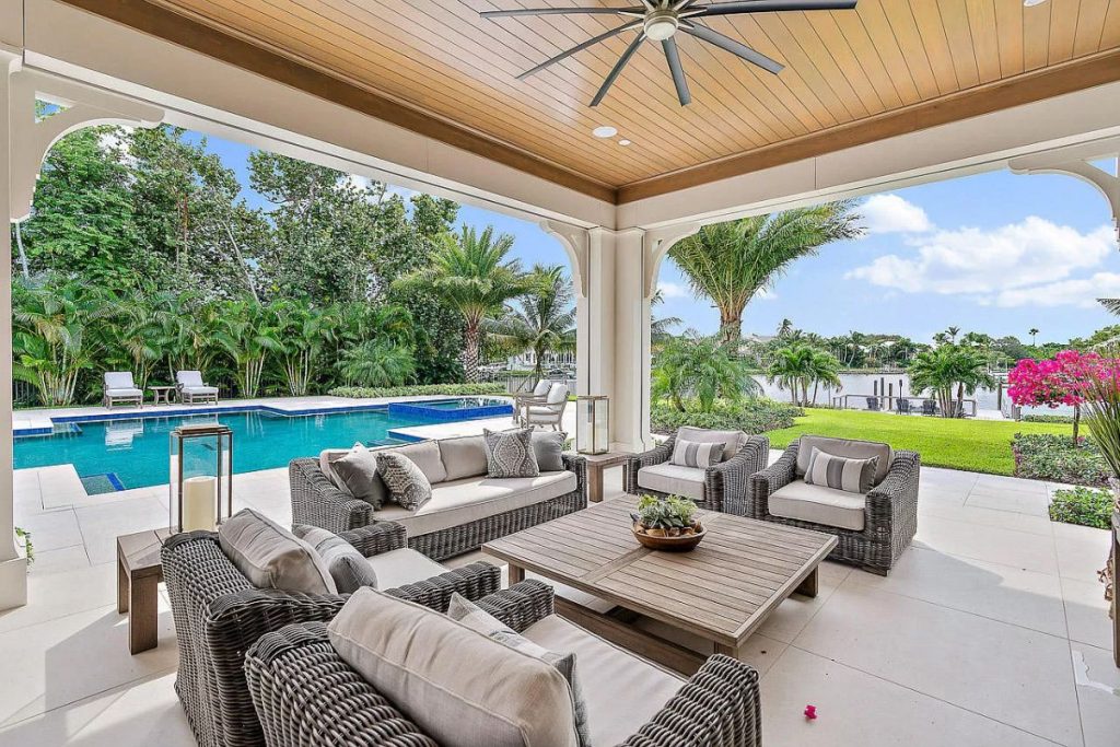 220 Commodore Drive, Jupiter, Florida