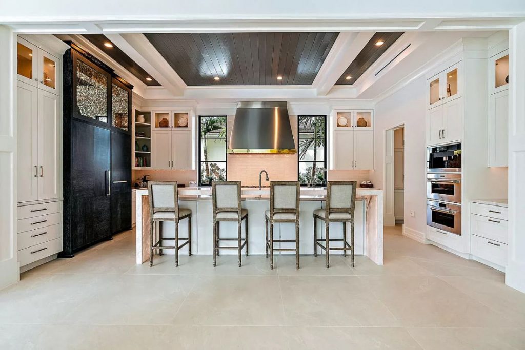 220 Commodore Drive, Jupiter, Florida
