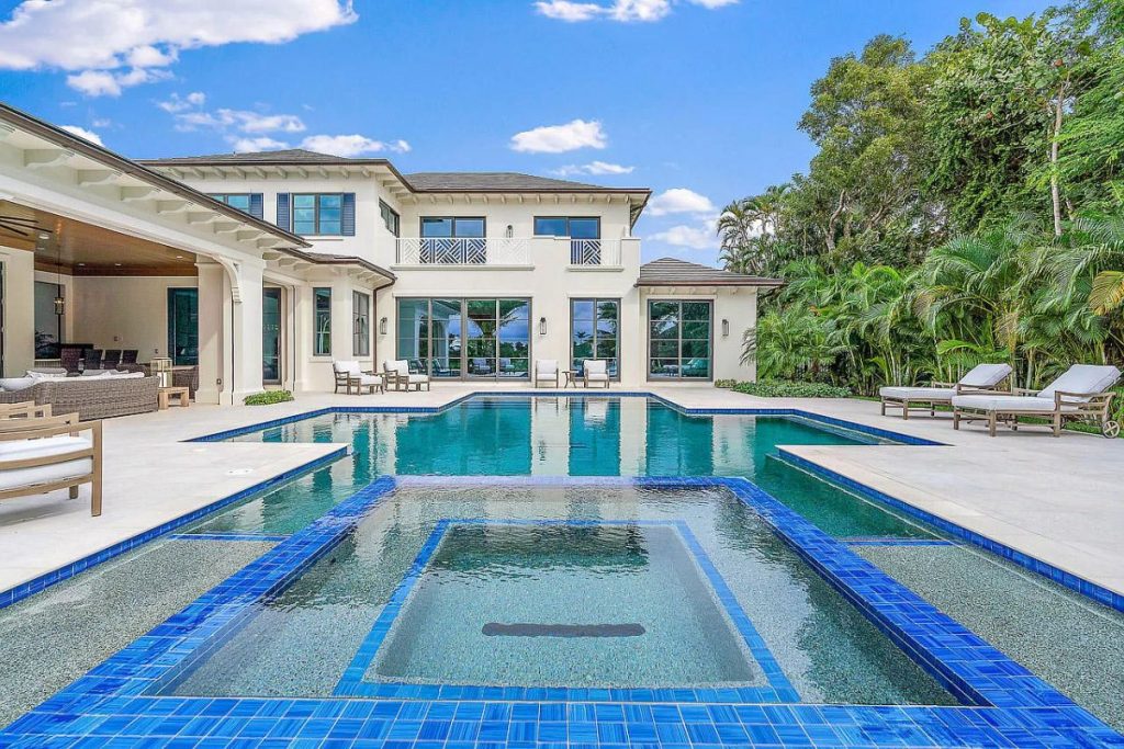 220 Commodore Drive, Jupiter, Florida