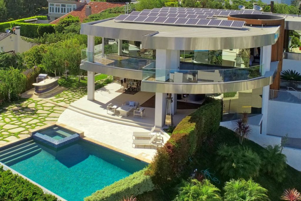 Hercules Modern Architectural Home