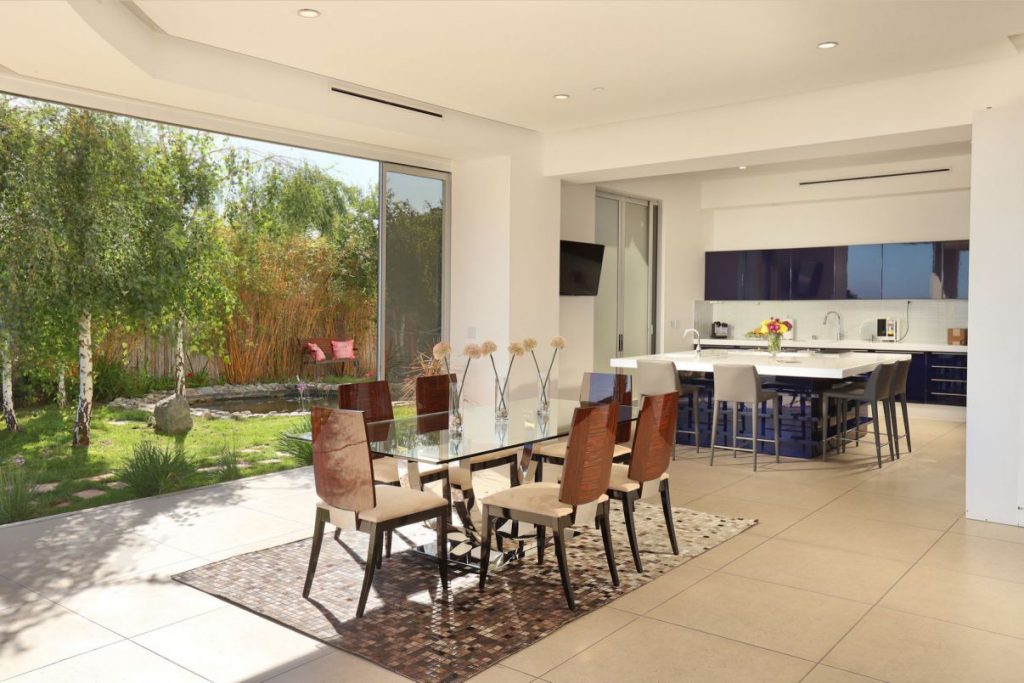 Hercules Modern Architectural Home