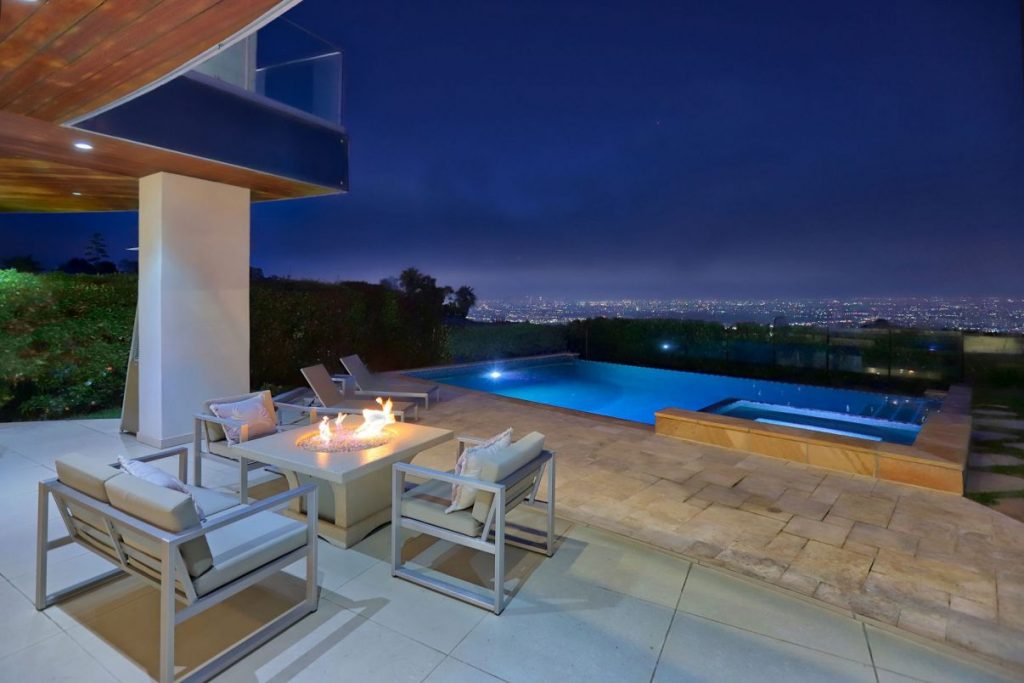 Hercules Modern Architectural Home