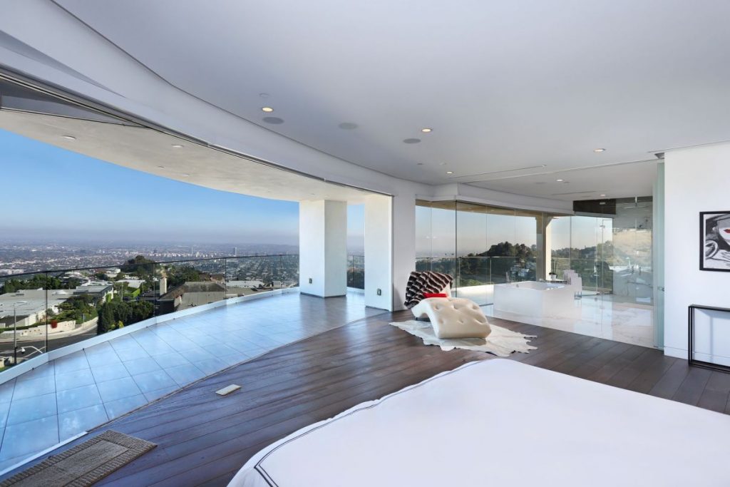 Hercules Modern Architectural Home