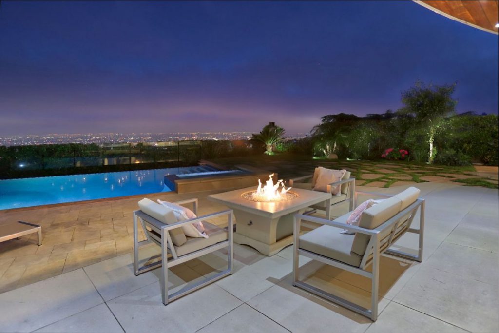 Hercules Modern Architectural Home