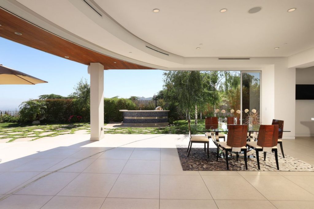 Hercules Modern Architectural Home