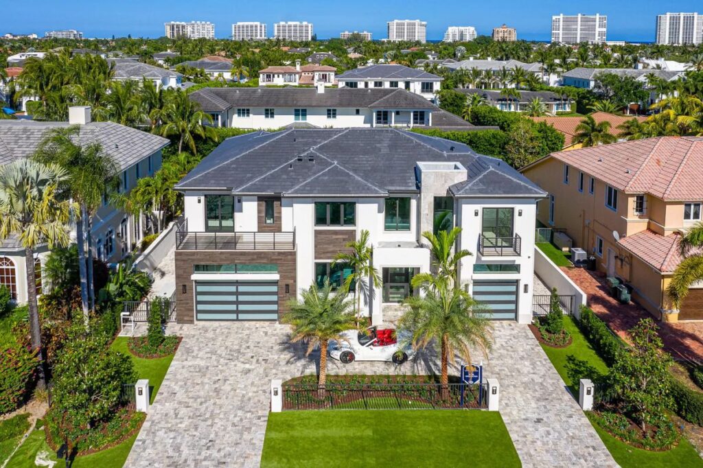 Boca Raton's Date Palm Modern Home