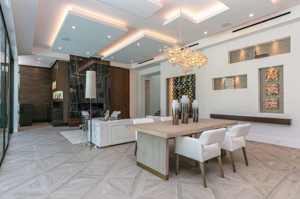 Boca Raton's Date Palm Modern Home, Florida