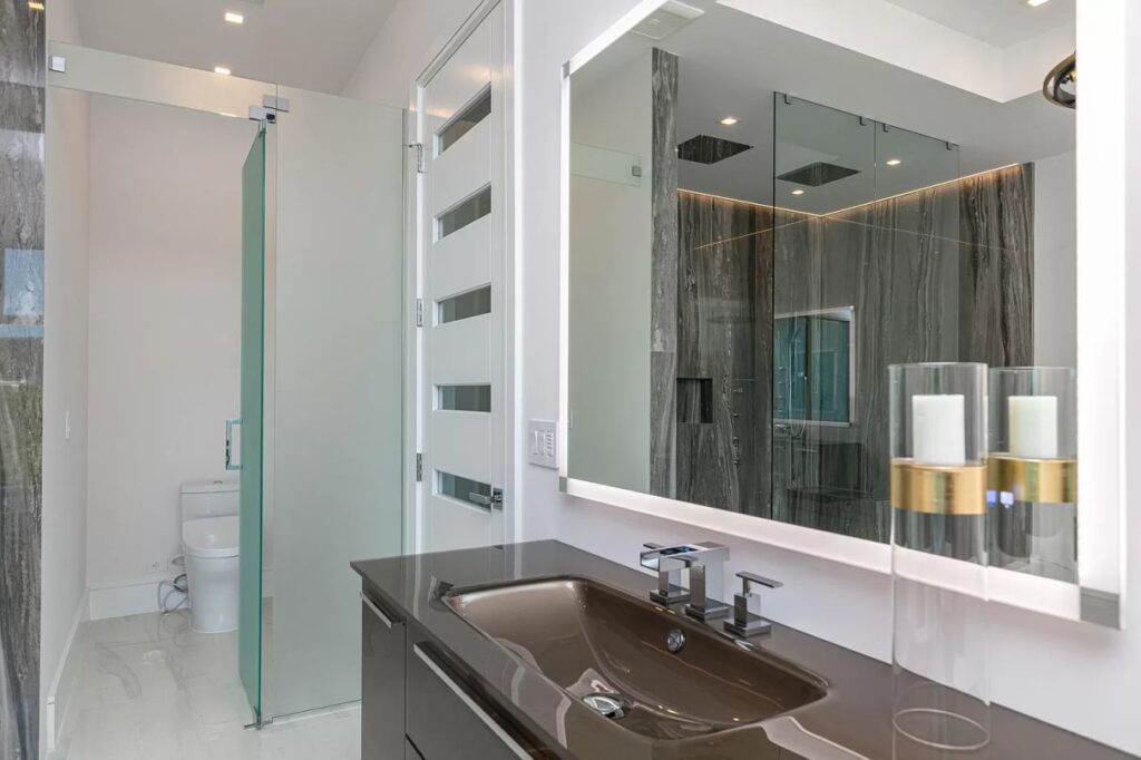 Boca Raton's Date Palm Modern Home