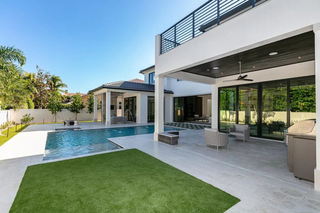 Boca Raton's Date Palm Modern Home, Florida