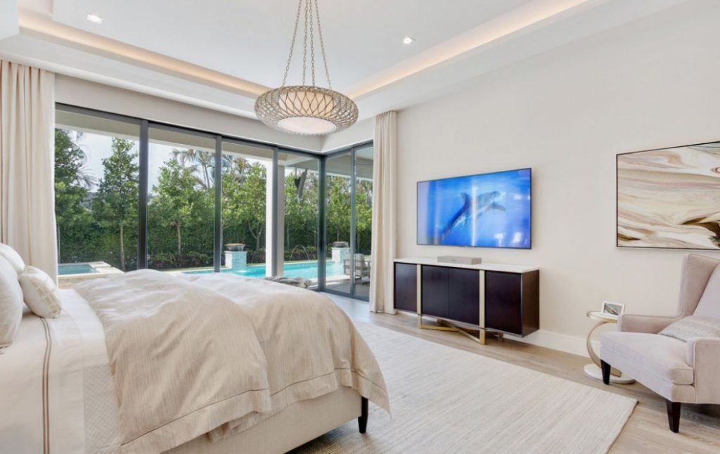Silver Palm Residence