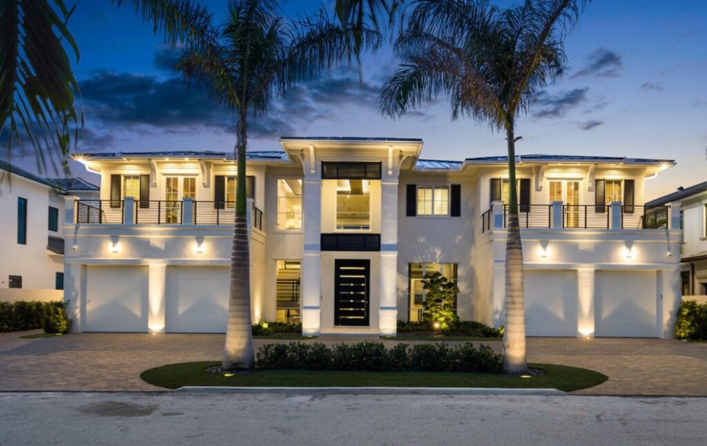 Alexander Palm Residence