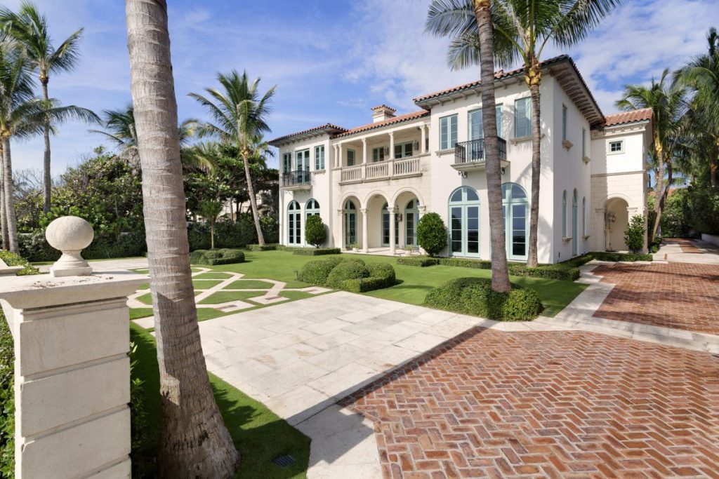 Modern Seaside Mediterranean