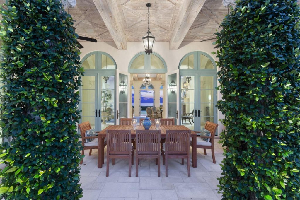 Modern Seaside Mediterranean