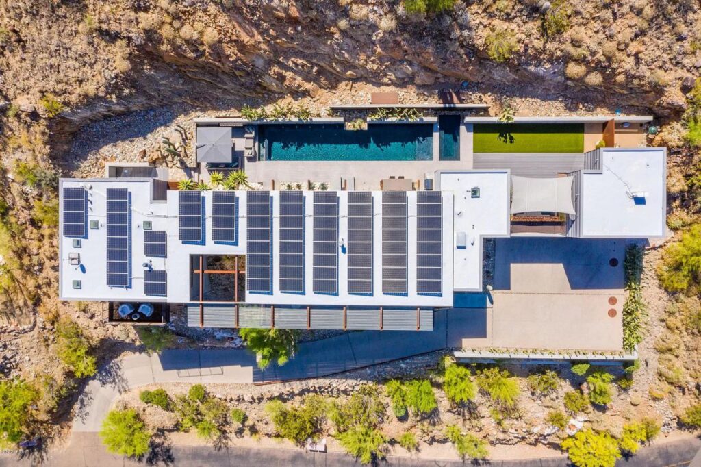 Paradise Valley's Clearwater Concrete Home, arizona