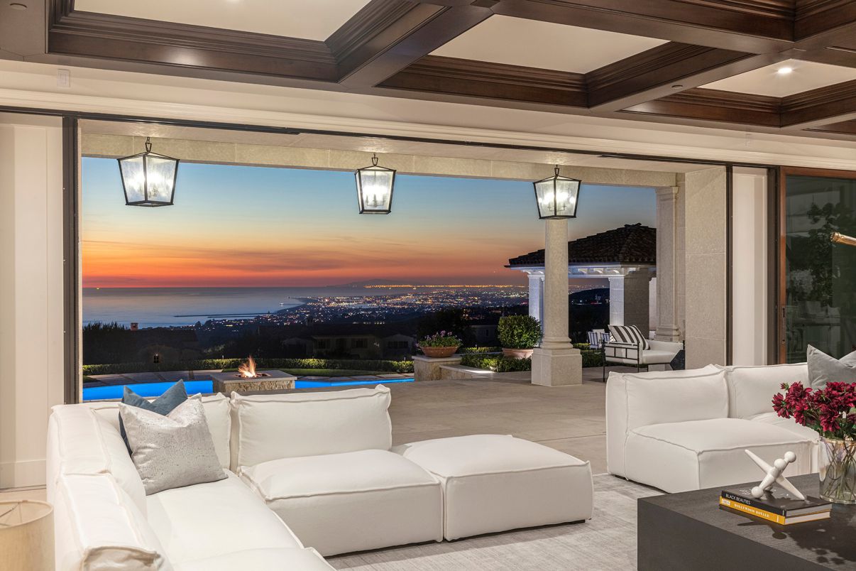 8 Midsummer Crystal Cove 7