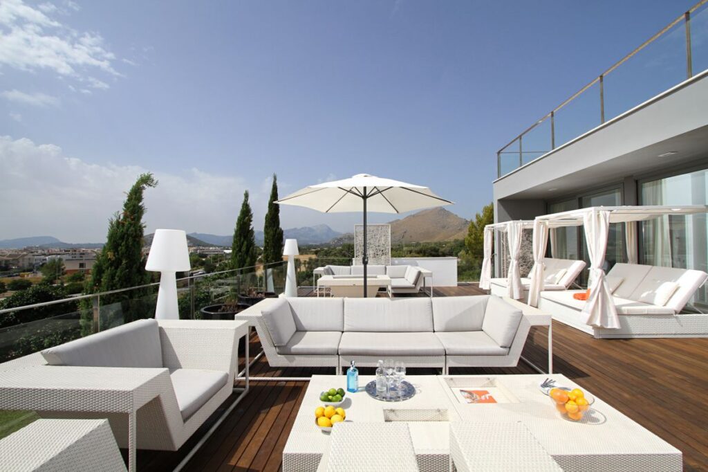 An Ultra Modern Villa in Puerto Pollensa, Mallorca, Spain
