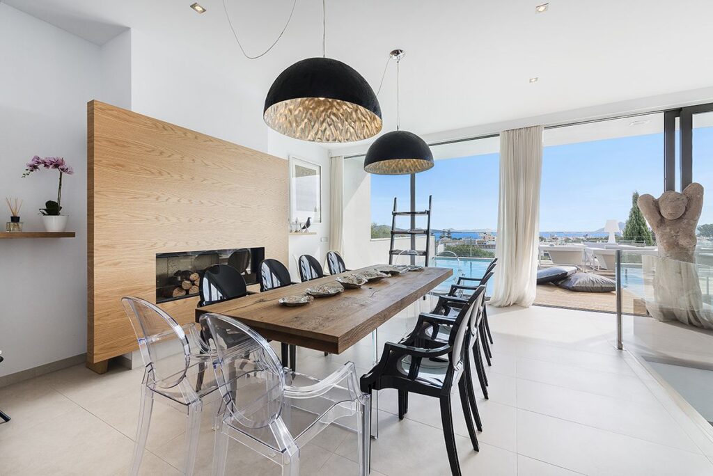 An Ultra Modern Villa in Puerto Pollensa, Mallorca, Spain