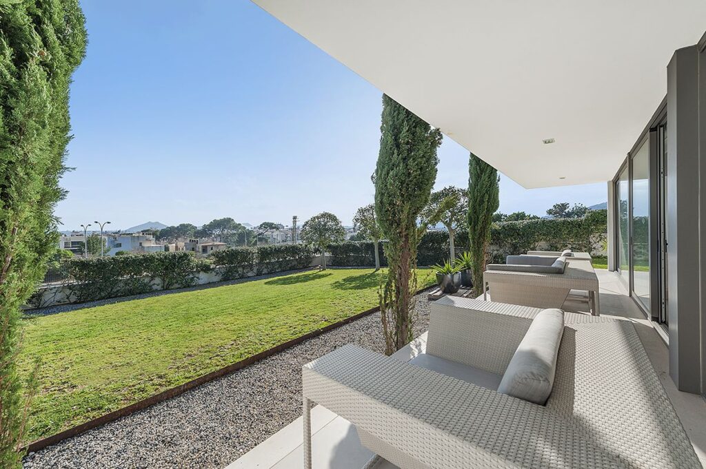 An Ultra Modern Villa in Puerto Pollensa, Mallorca, Spain