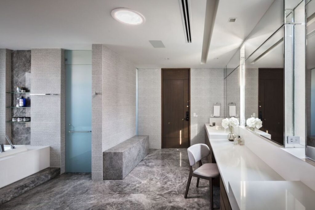 GL Contemporary in Nuevo Leon, Mexico, Bernardo Pozas Residential Design