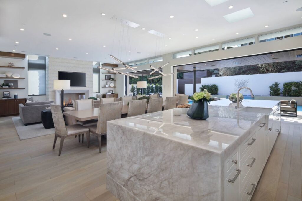 Malabar Contemporary Home in Newport Beach by Brandon Architects