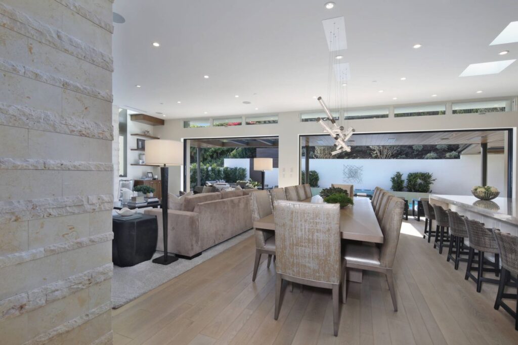 Malabar Contemporary Home in Newport Beach by Brandon Architects