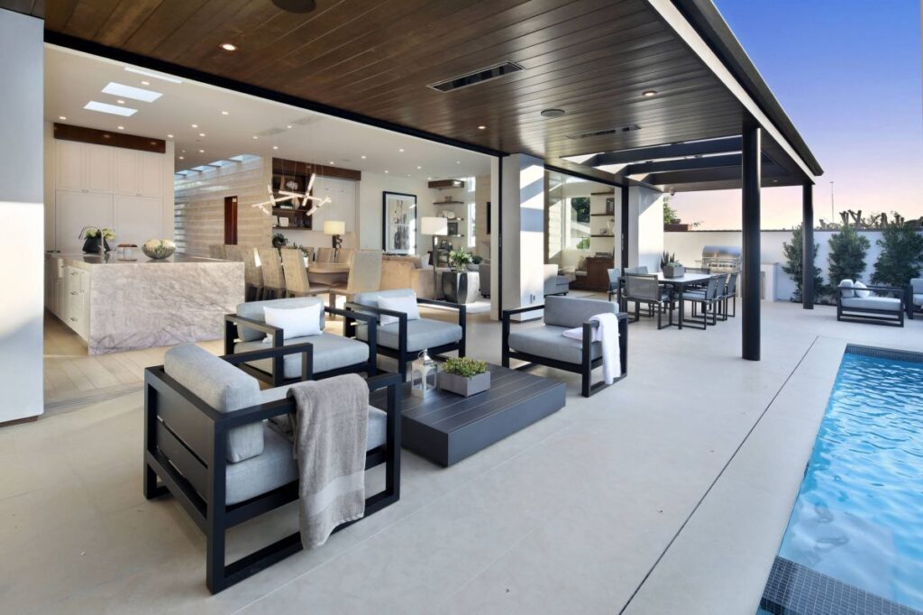 Malabar Contemporary Home in Newport Beach by Brandon Architects