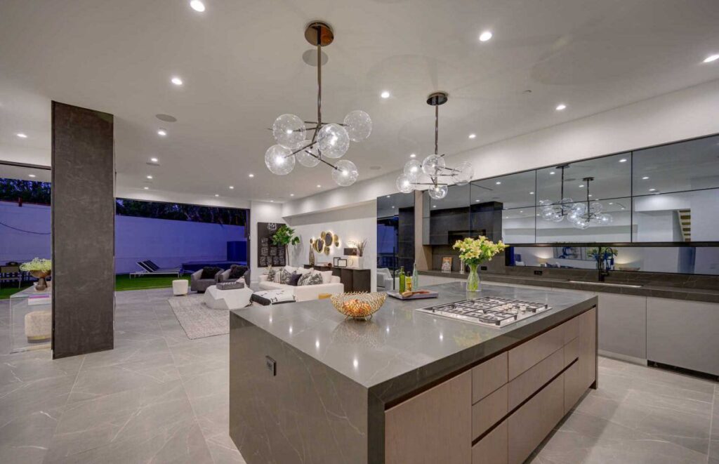 West Sunset Modern Home