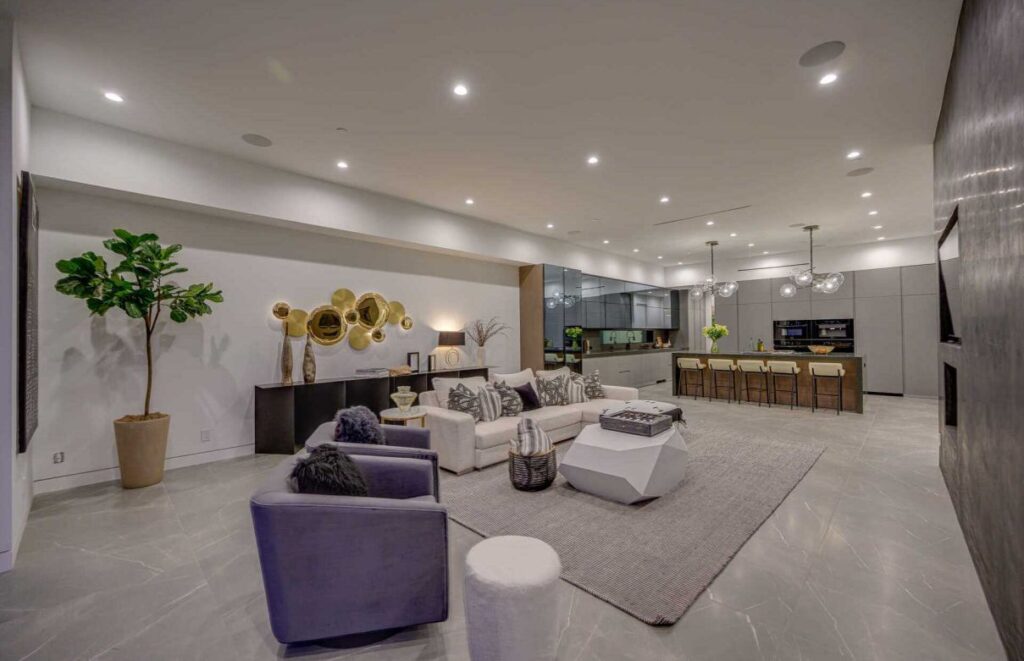 West Sunset Modern Home