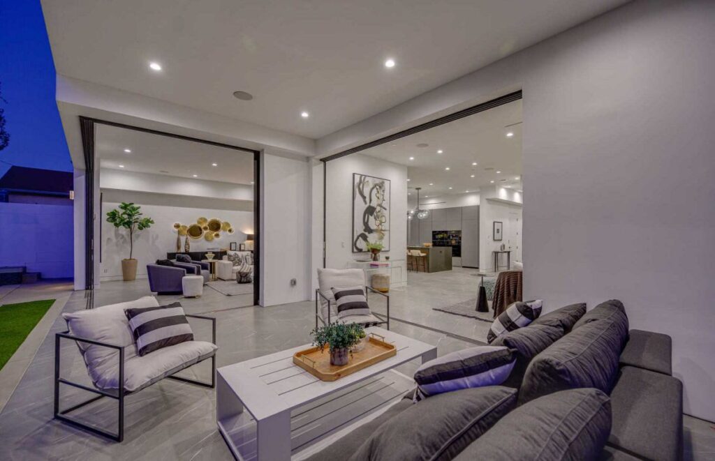 West Sunset Modern Home