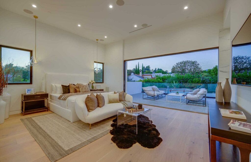 West Sunset Modern Home