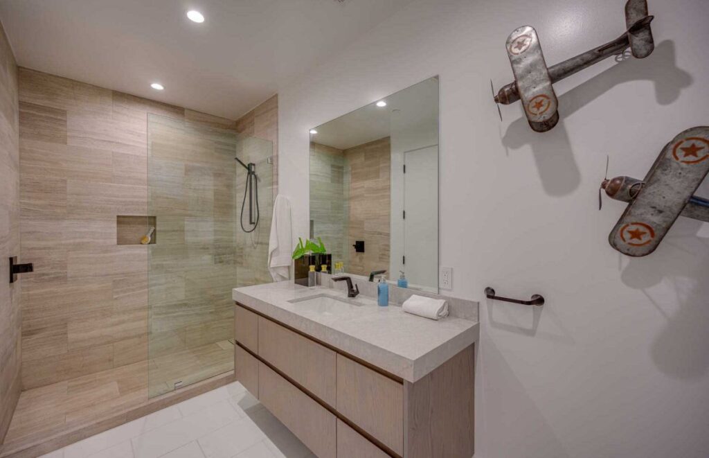 West Sunset Modern Home