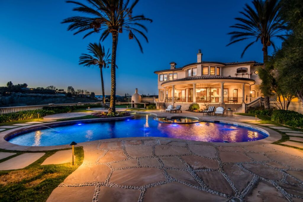 1233 Woodland Grove Ct - A Westlake Village Italian Villa on Market