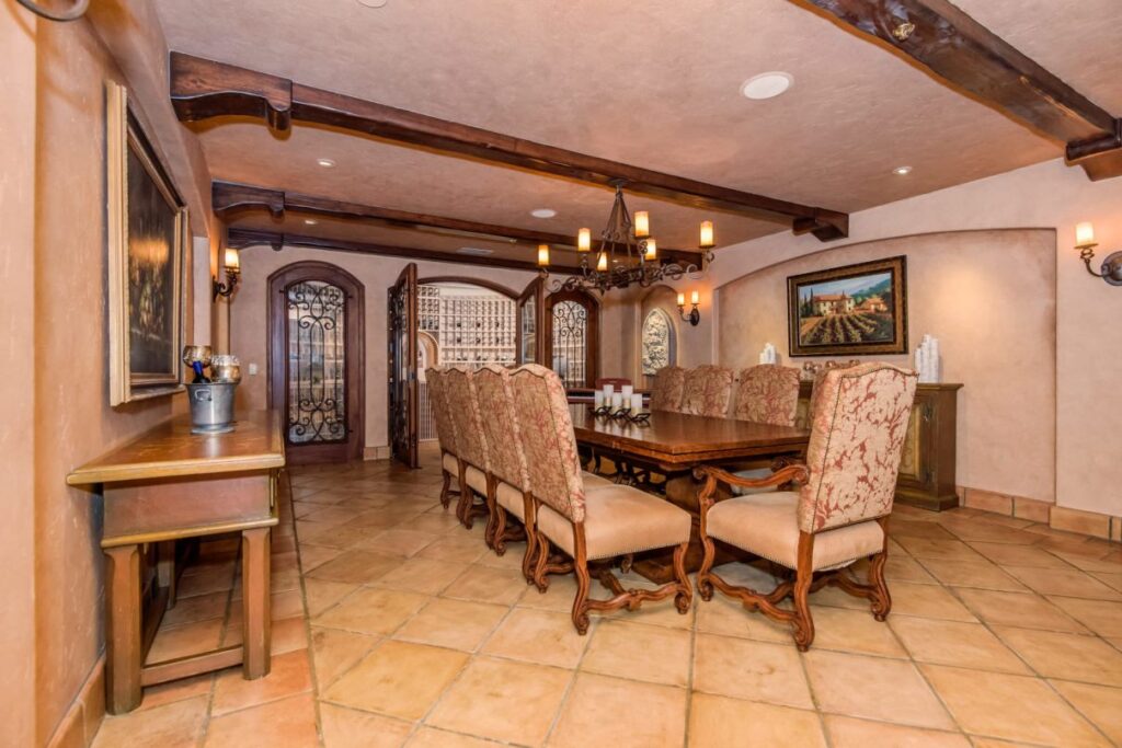 1233 Woodland Grove Ct - A Westlake Village Italian Villa on Market