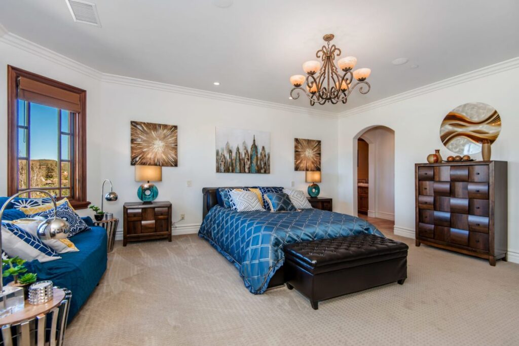 1233 Woodland Grove Ct - A Westlake Village Italian Villa on Market