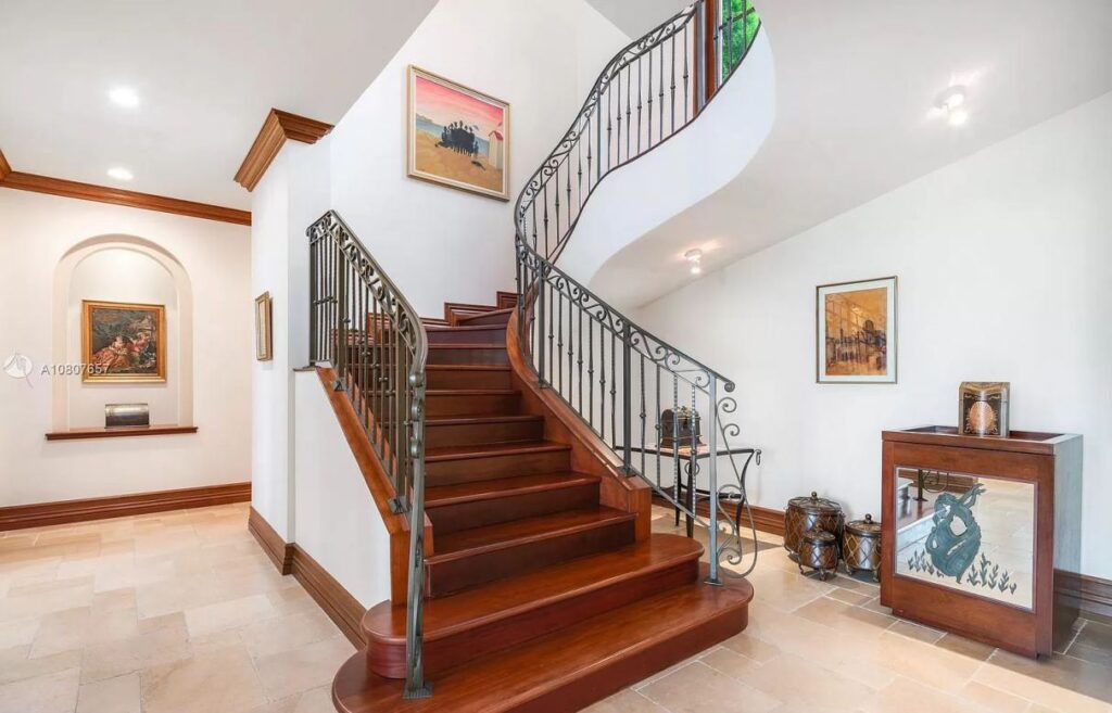 Broadview Italian Residence in Bay Harbor Islands for Sale