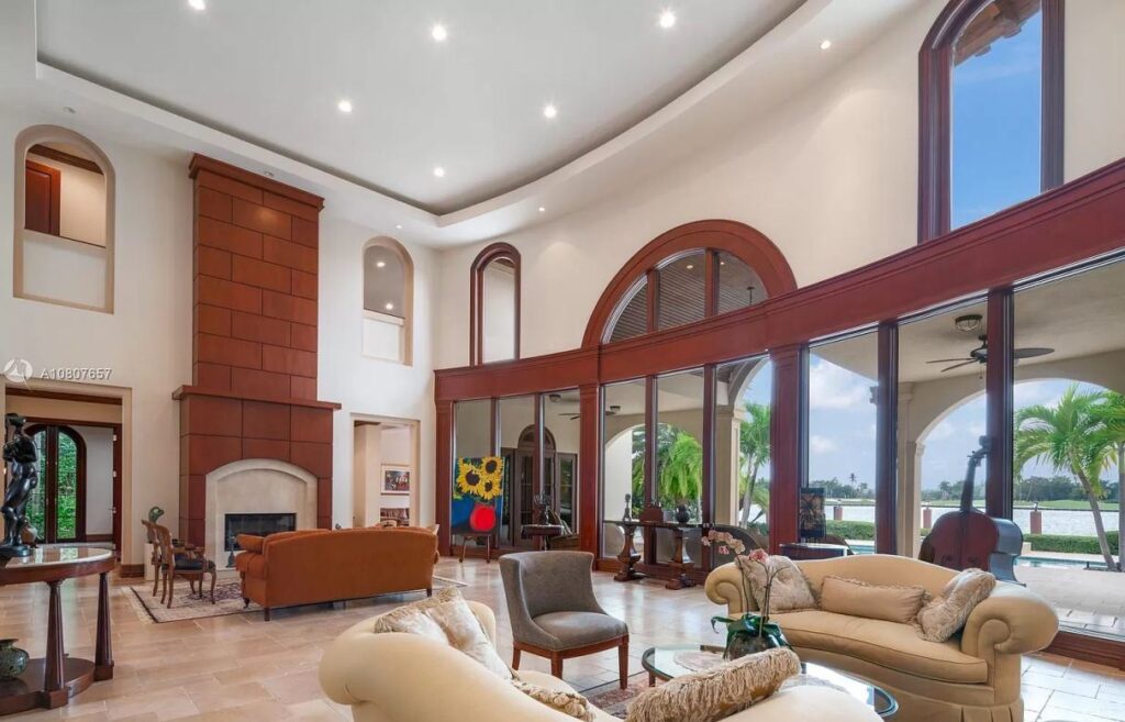 Broadview Italian Residence in Bay Harbor Islands for Sale