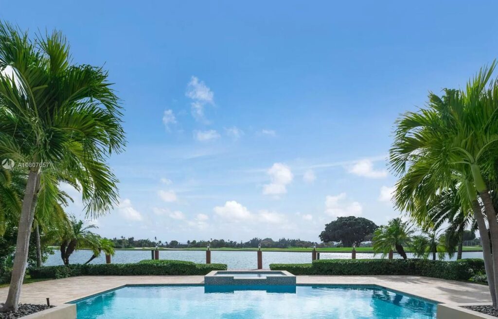 Broadview Italian Residence in Bay Harbor Islands for Sale
