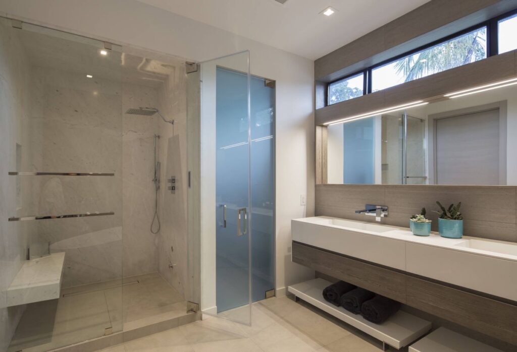 Lake Front Residence in North Miami Beach by SDH Studio Architecture + Design