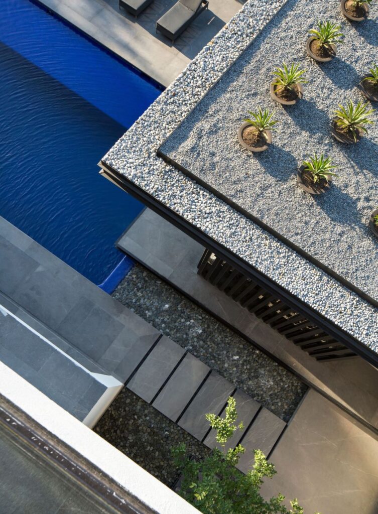 MT House in Monterrey, Mexico by GLR Architects