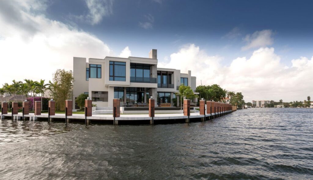 Royal Palm Residence in Fort Lauderdale by Stofft Cooney Architects
