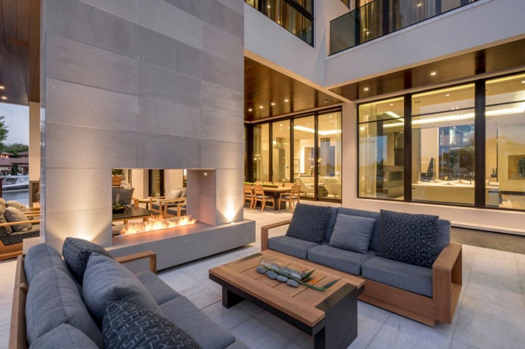 Royal Palm Residence in Fort Lauderdale by Stofft Cooney Architects