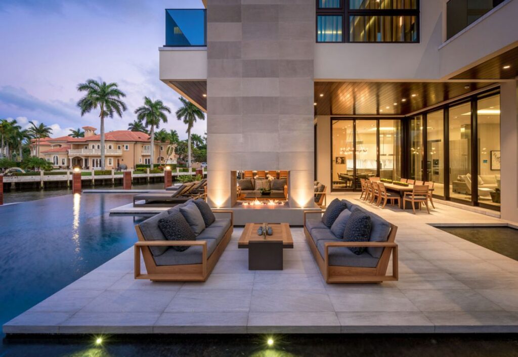 Royal Palm Residence in Fort Lauderdale by Stofft Cooney Architects