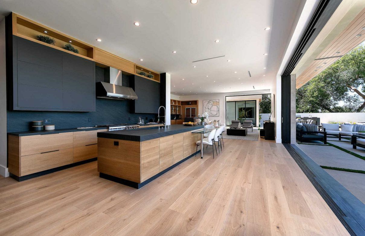12 Million Royal Oak Modern Masterpiece in Encino hit the Market 4